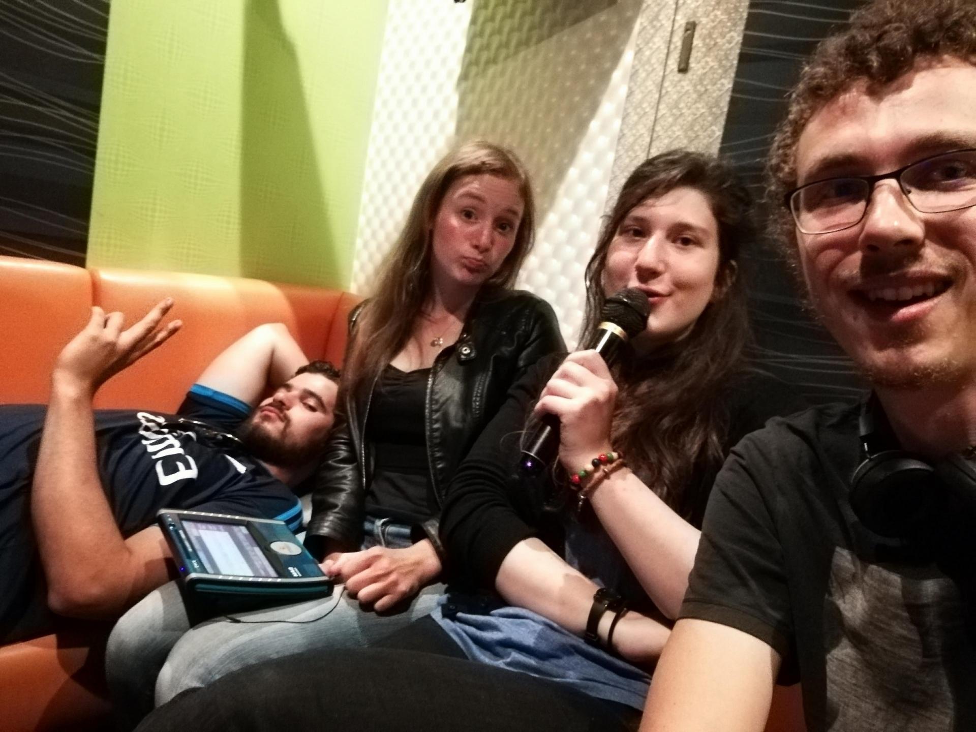 Karaoke tokyo