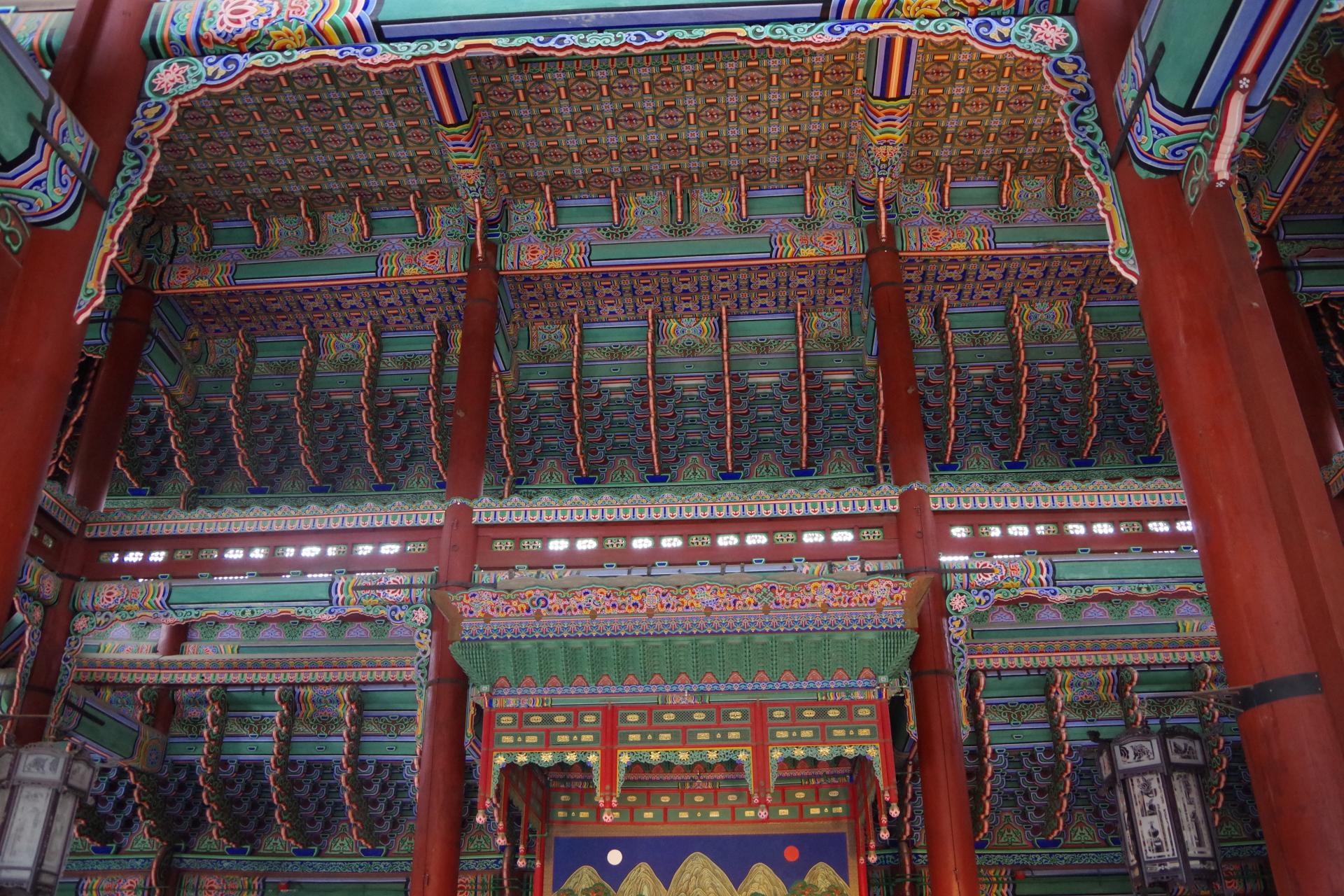 Seoul palace