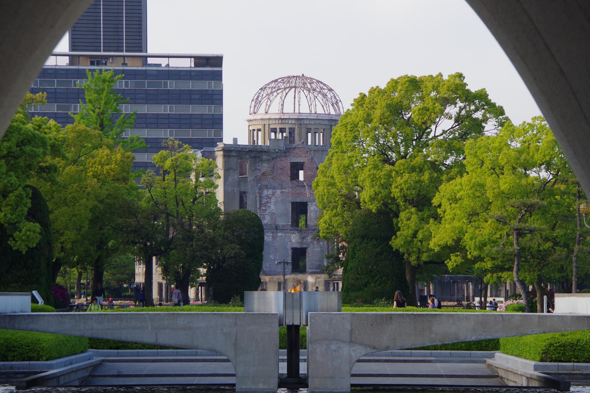 Cenotaph peace hiroshima