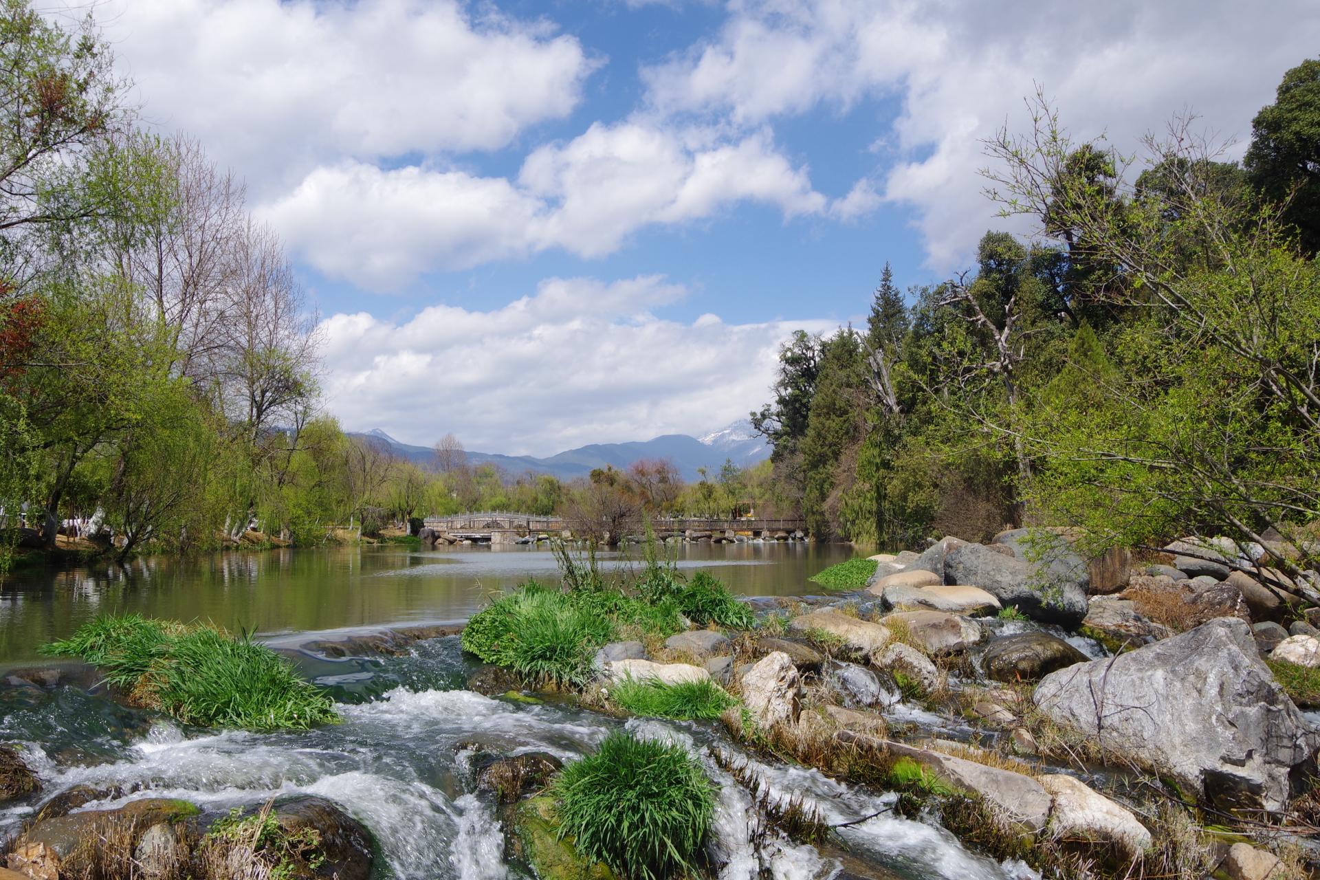 Dragon Black Pool Lijiang